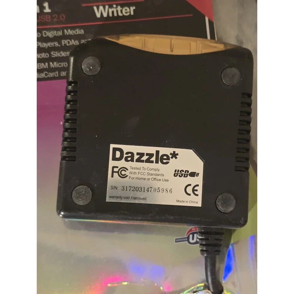 Dazzle 8 in 1 Universal USB 2.0 Media Reader Writer DM-22000 SmartMedia CF SD